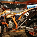Motos